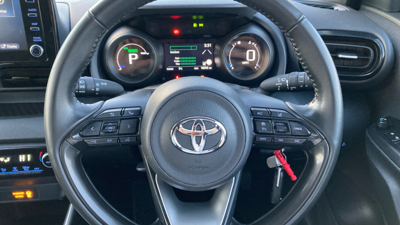 Toyota Yaris 1.5 Hybrid Design 5dr CVT Hybrid Hatchback